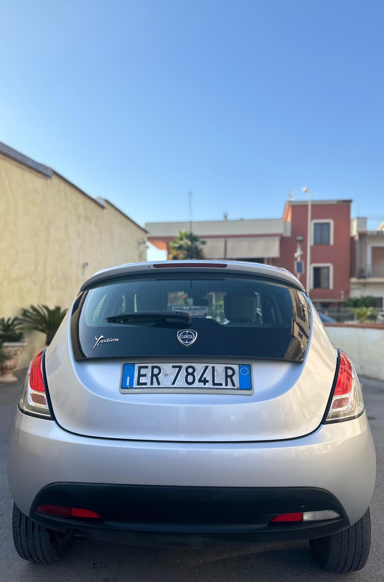 Lancia Ypsilon 0.9 Natural Power