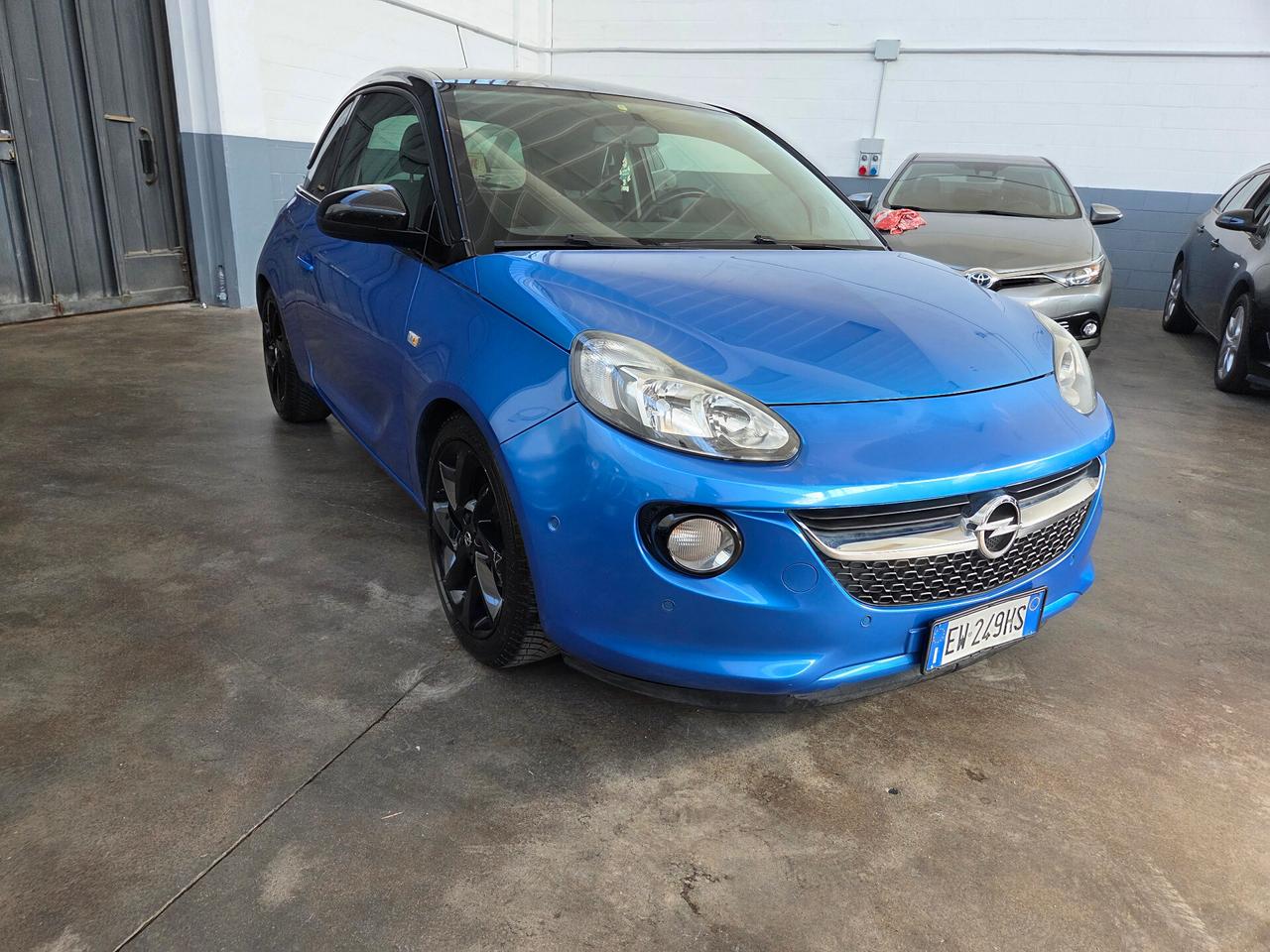 Opel Adam 1.2 70 CV