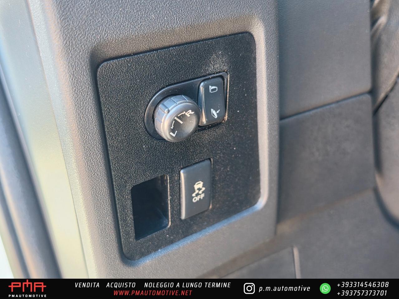 Nissan Qashqai 2.0 dCi DPF Tekna 7 posti