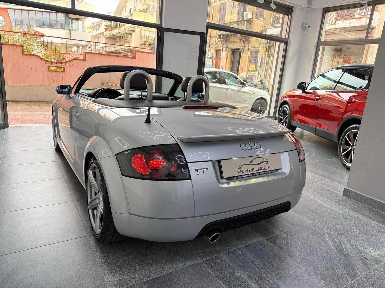 Audi TT Roadster 1.8 T 20V 179 CV cat