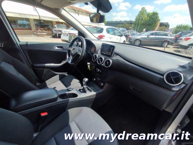 MERCEDES-BENZ B 180 CDI Executive