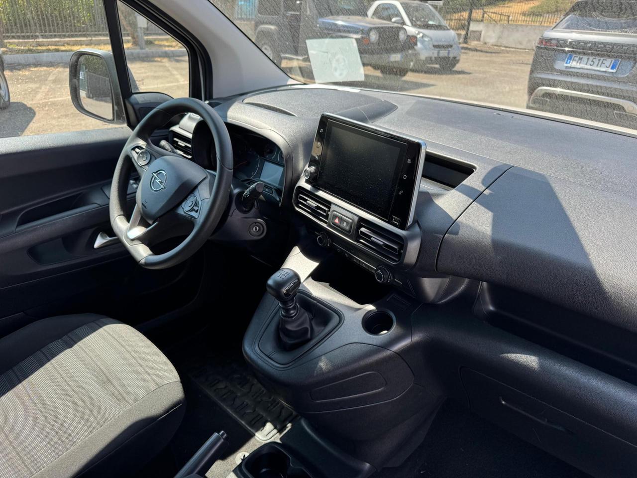 OPEL Combo cargo 1.5d 100cv d.cab. L2H1 Essentia mt6