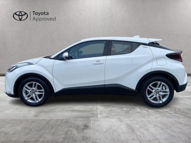 TOYOTA C-HR 1.8 Hybrid E-CVT Business