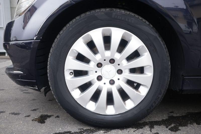 Mercedes-Benz Classe C C 200 CDI Avantgarde AMG Berlina Unicoproprietario