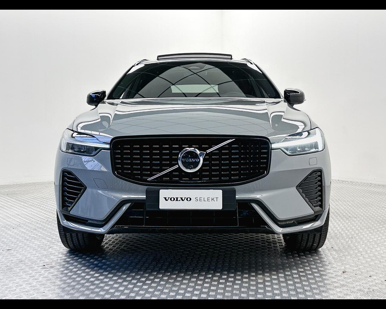 VOLVO XC60 (2017-->) - XC60 T6 Plug-in hybrid AWD automatico Core