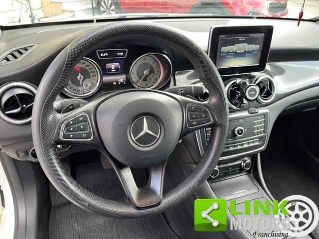MERCEDES-BENZ CLA 180 CDI Automatic Premium