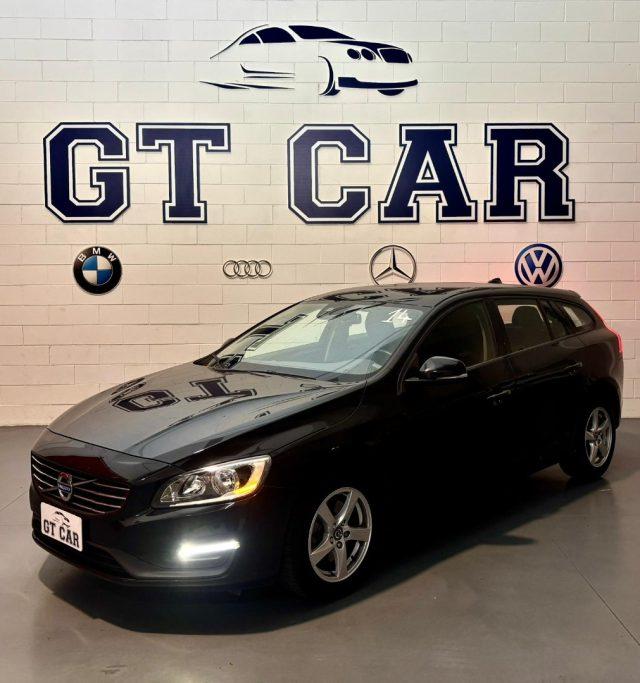 VOLVO V60 D2 1.6 Powershift Kinetic