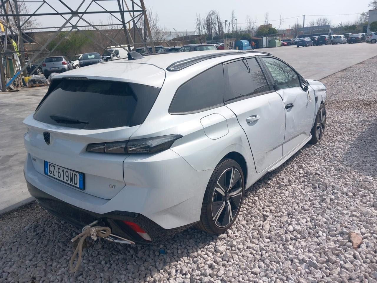 Peugeot 308 Plug-in Hybrid 180 e-EAT8 SW GT