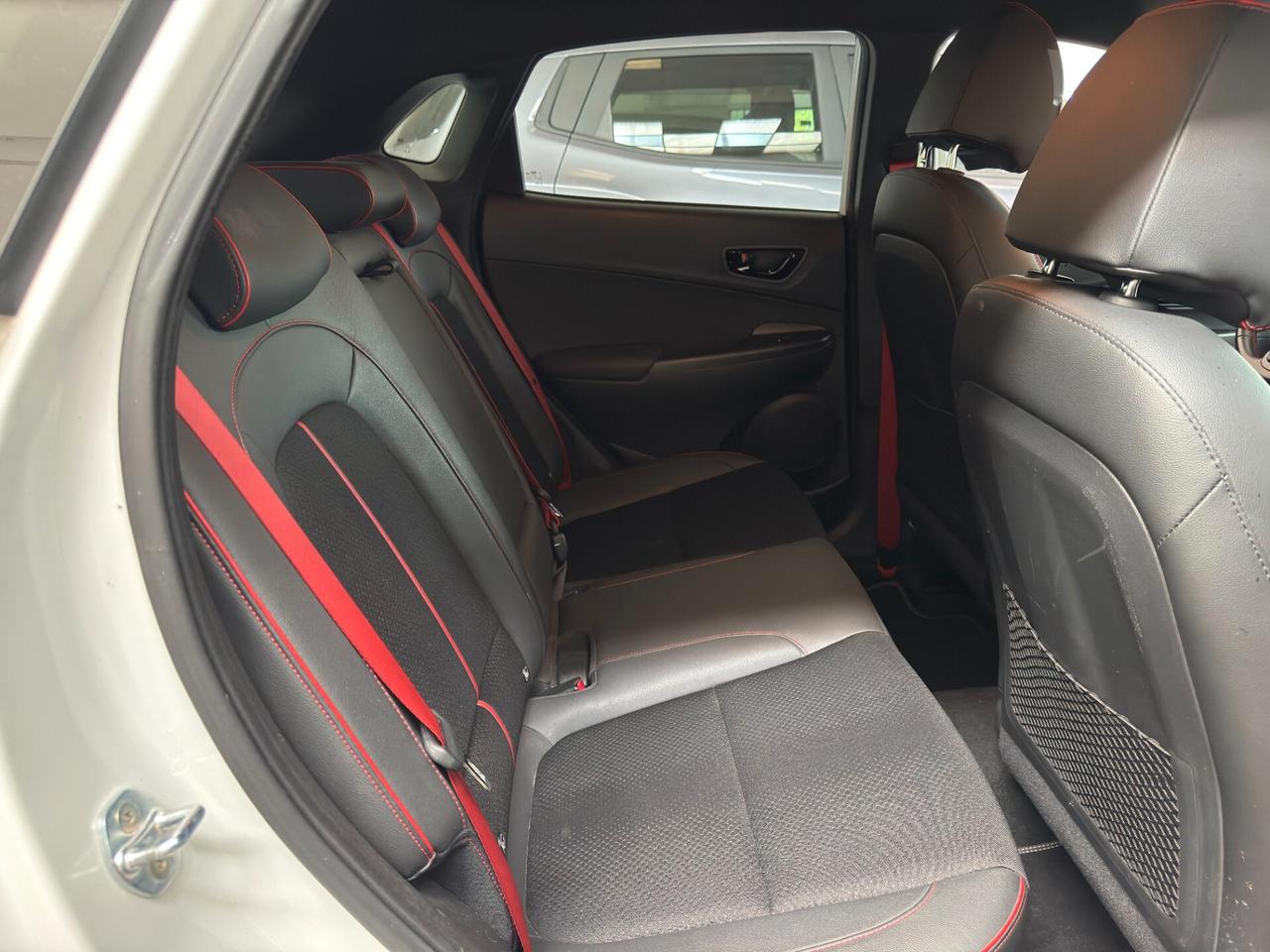 Hyundai Kona 1.0 T-GDI Xpossible