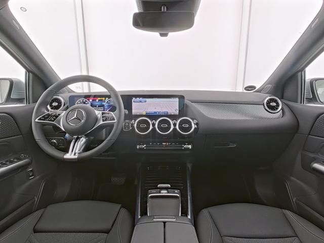 MERCEDES-BENZ B 180 Automatic Progressive Advanced