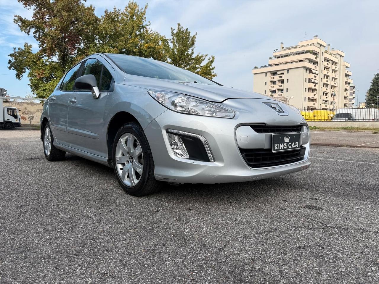 Peugeot 308 1.6 VTi 120CV 5p. Active