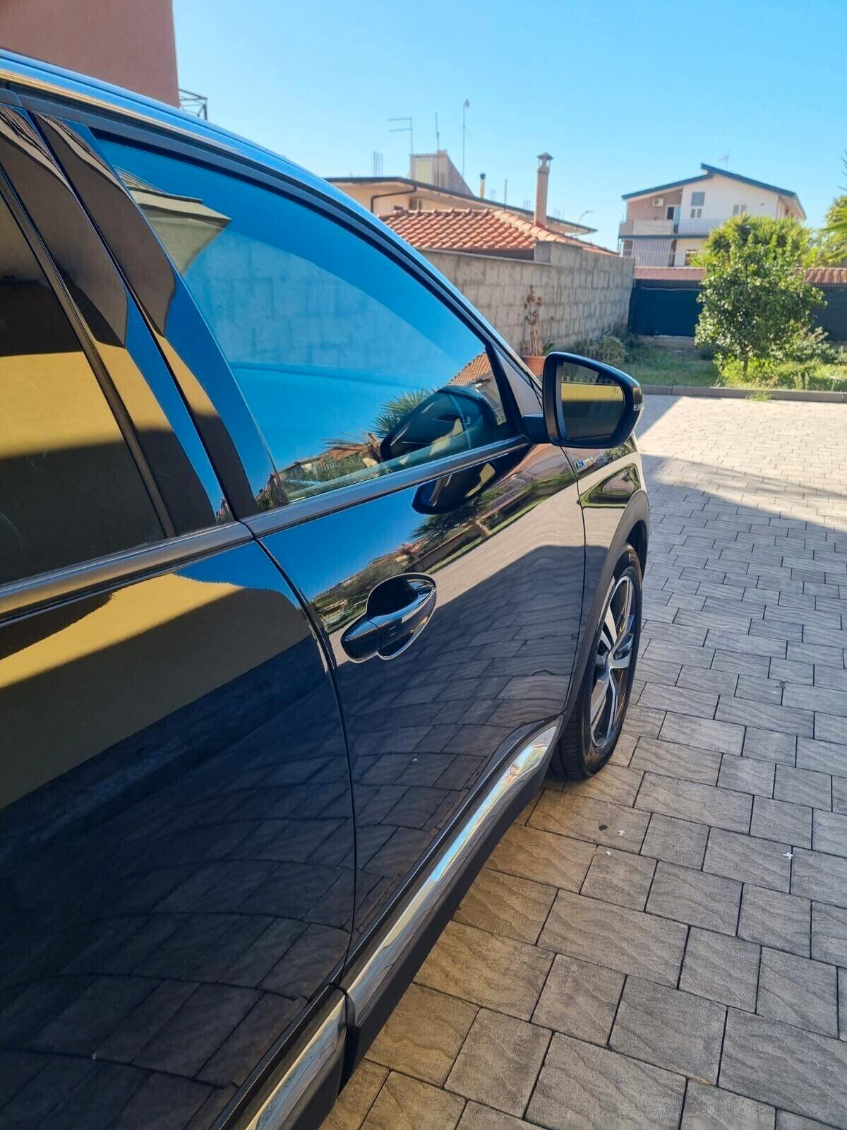 Peugeot 3008 BlueHDi 130 S&S EAT8 Active Pack