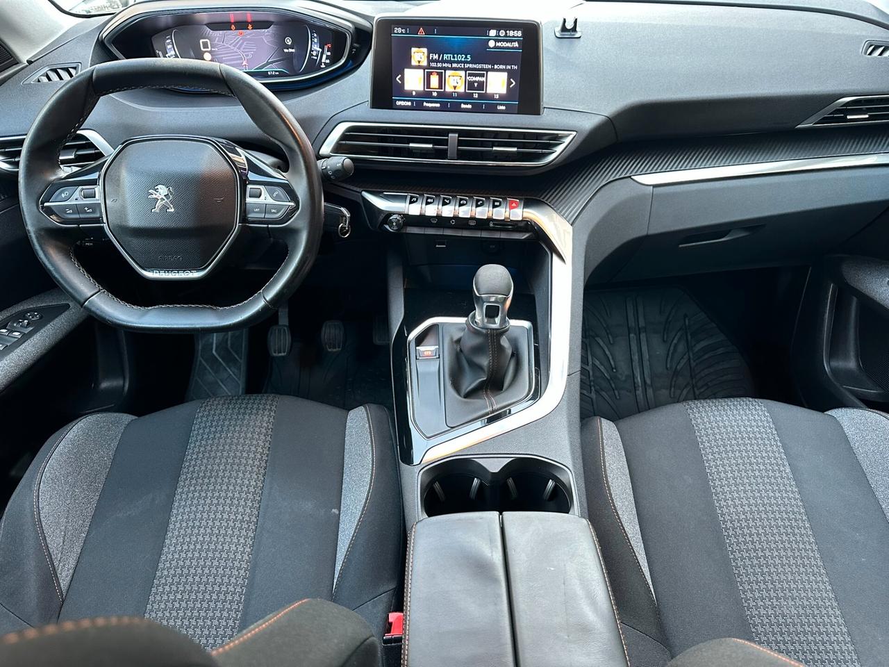 Peugeot 3008 Blue HDi 120 S&S EAT6 Business