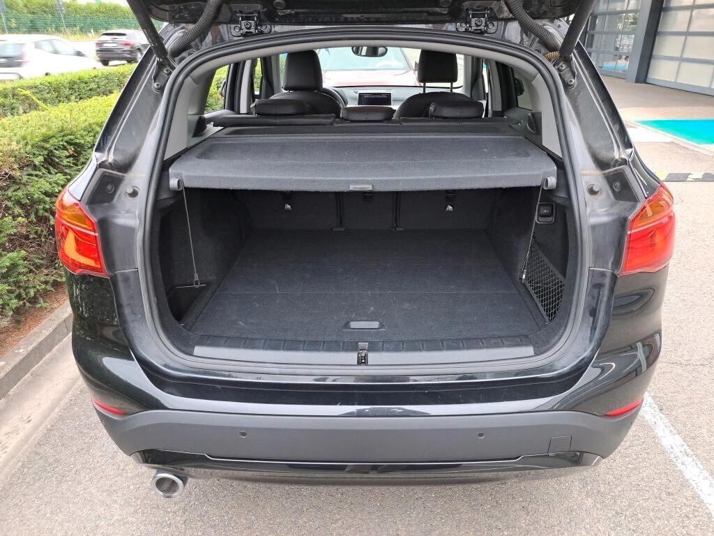 BMW X1 16D 115CV STEPTRONIC S-DRIVE BUSINESS ADVANTAGE ( CRUISE - PELLE - NAVI - PARK ASSISTANT - CERCHI 17 )