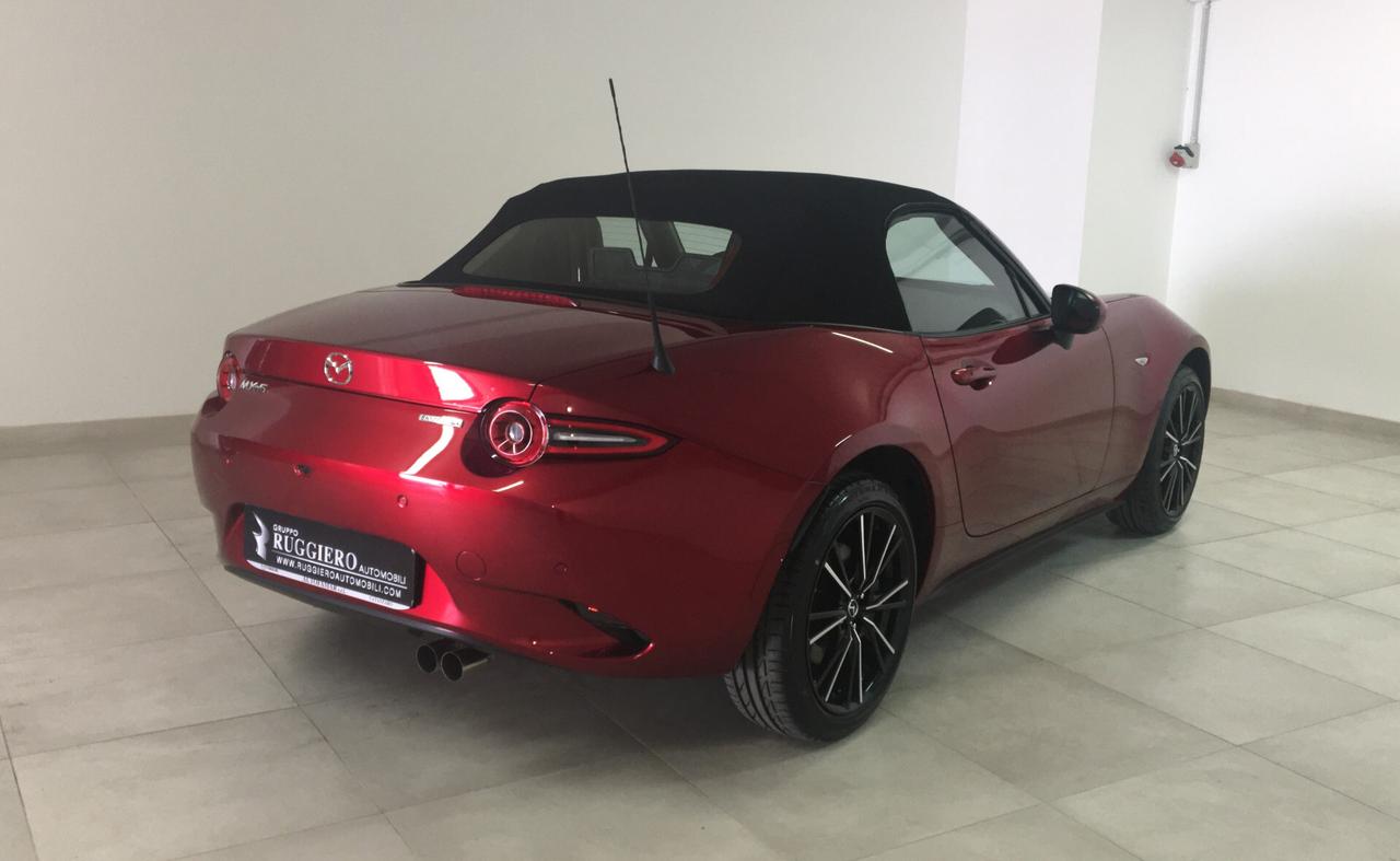 Mazda MX-5 2.0L Skyactiv-G Exclusive-Line