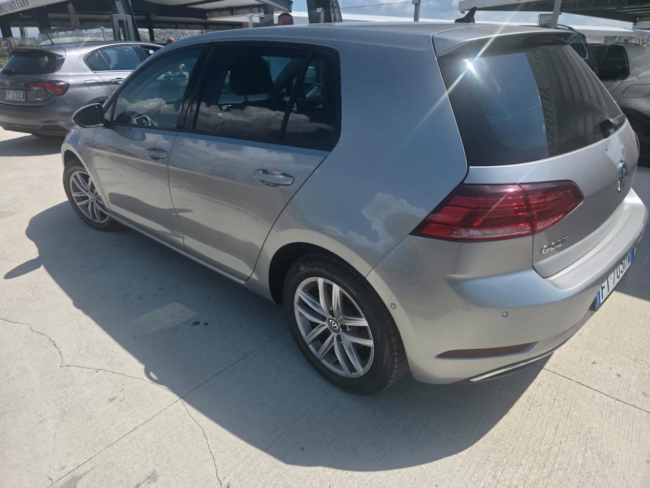 Volkswagen Golf 1.6 TDI 115 CV 5p. Highline BlueMotion Technology