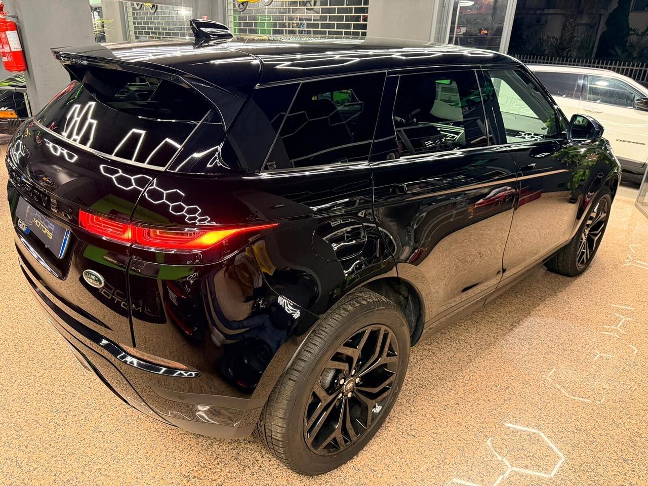 Land Rover Range Evoque DARK EDITION AUTOCARRO 5 POSTI