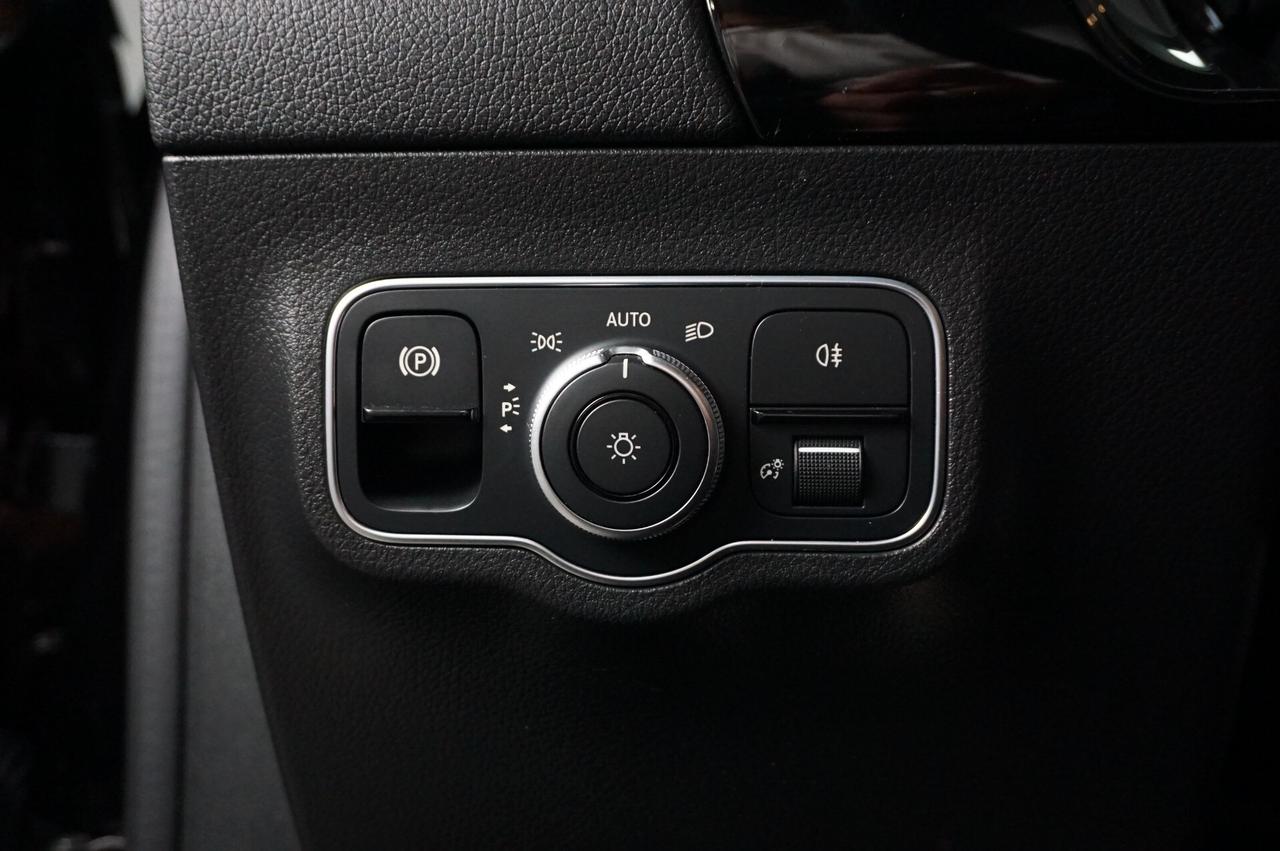 Mercedes-benz GLA 180 d Automatic Premium
