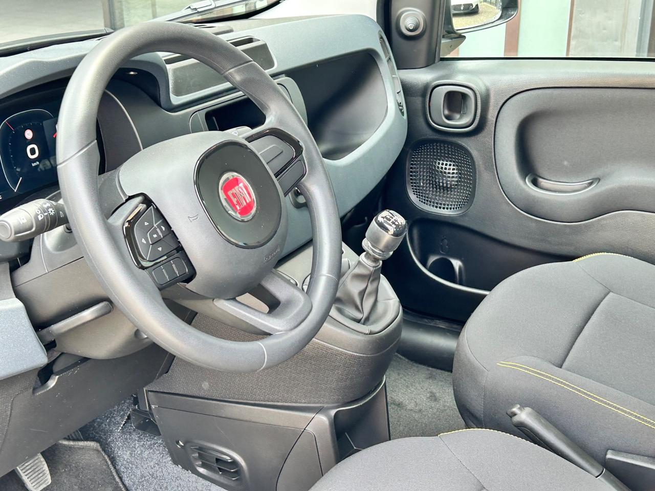 Fiat Panda 1.0 FireFly S&S Hybrid Pandina
