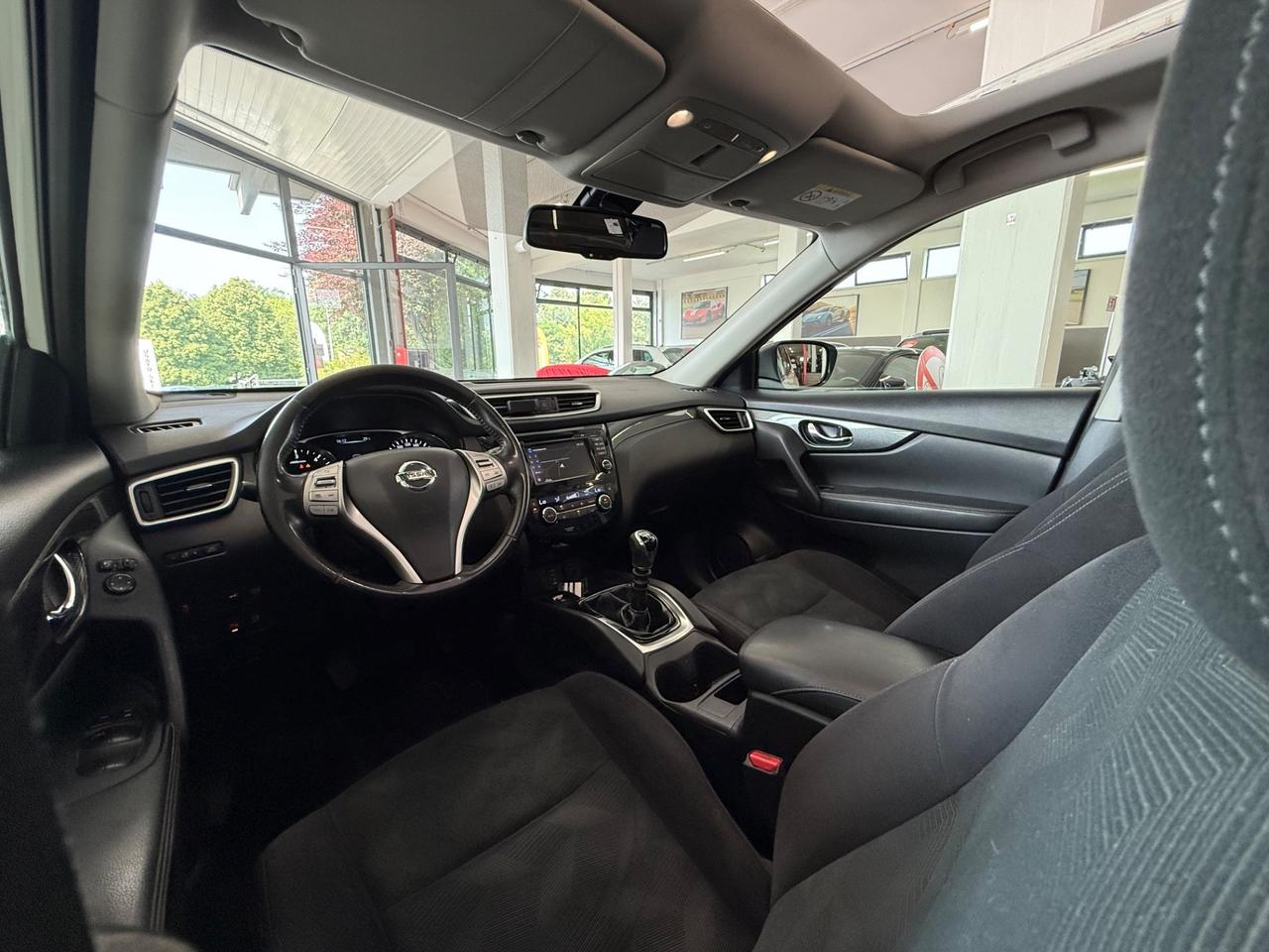 Nissan X-Trail 1.6 dCi 131CV 2WD 7 POSTI Tekna 05/2016 Euro 6B Neopantentati