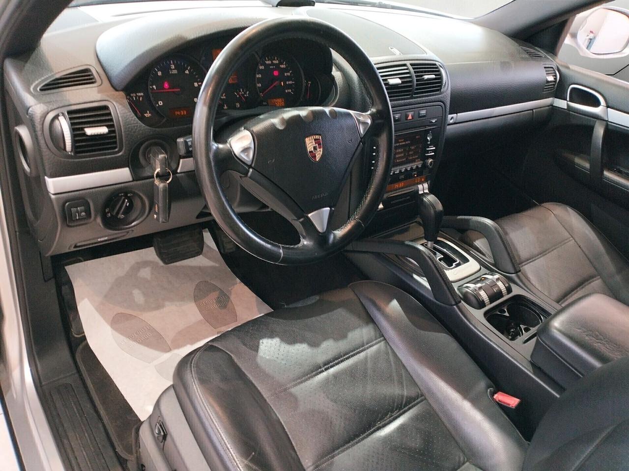 Porsche Cayenne 3.0 tdi V6 tiptronic dpf