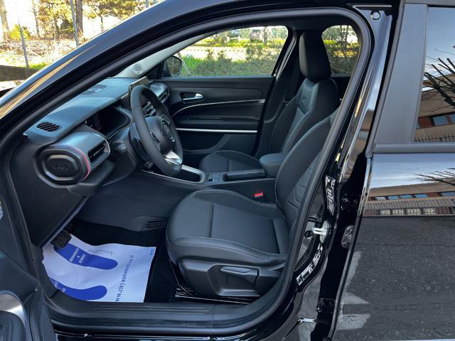 JEEP Avenger 1.2 Turbo 110 CV MHEV Summit KM 0 + Tetto Ap.