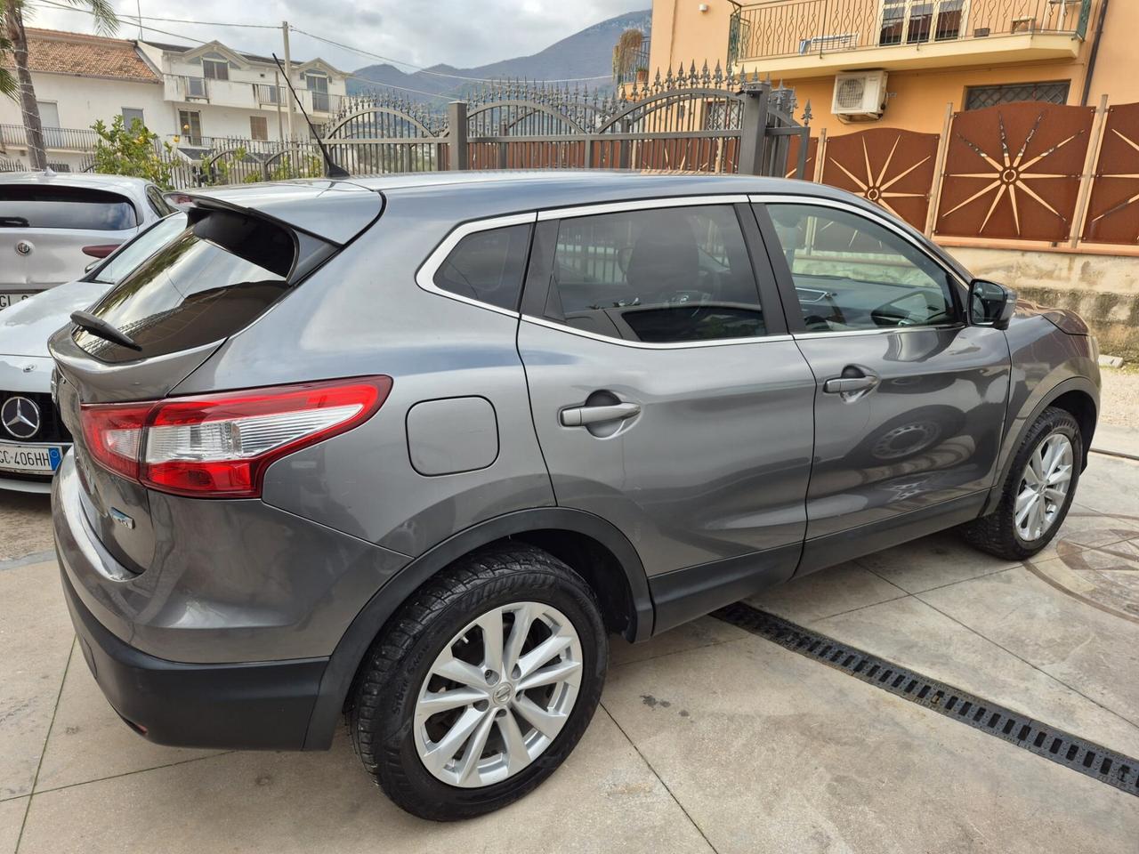 Nissan Qashqai 1.5 dCi Tekna