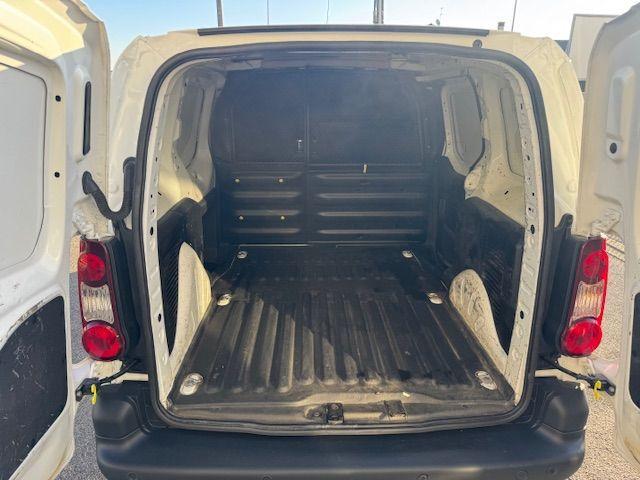PEUGEOT Partner 1.6 bluehdi 100cv L1 Prem.(comf.)3p.ti E6 partner 1.6 bluehdi 100cv L1 Prem.(comf.)3p.ti E6