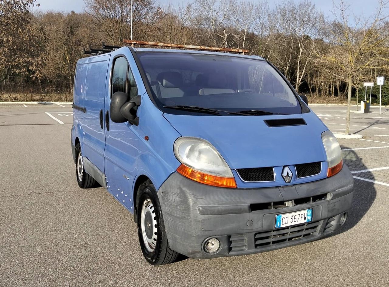 Renault Trafic T27 1.9 dCi/100CV PC-TN 3Posti