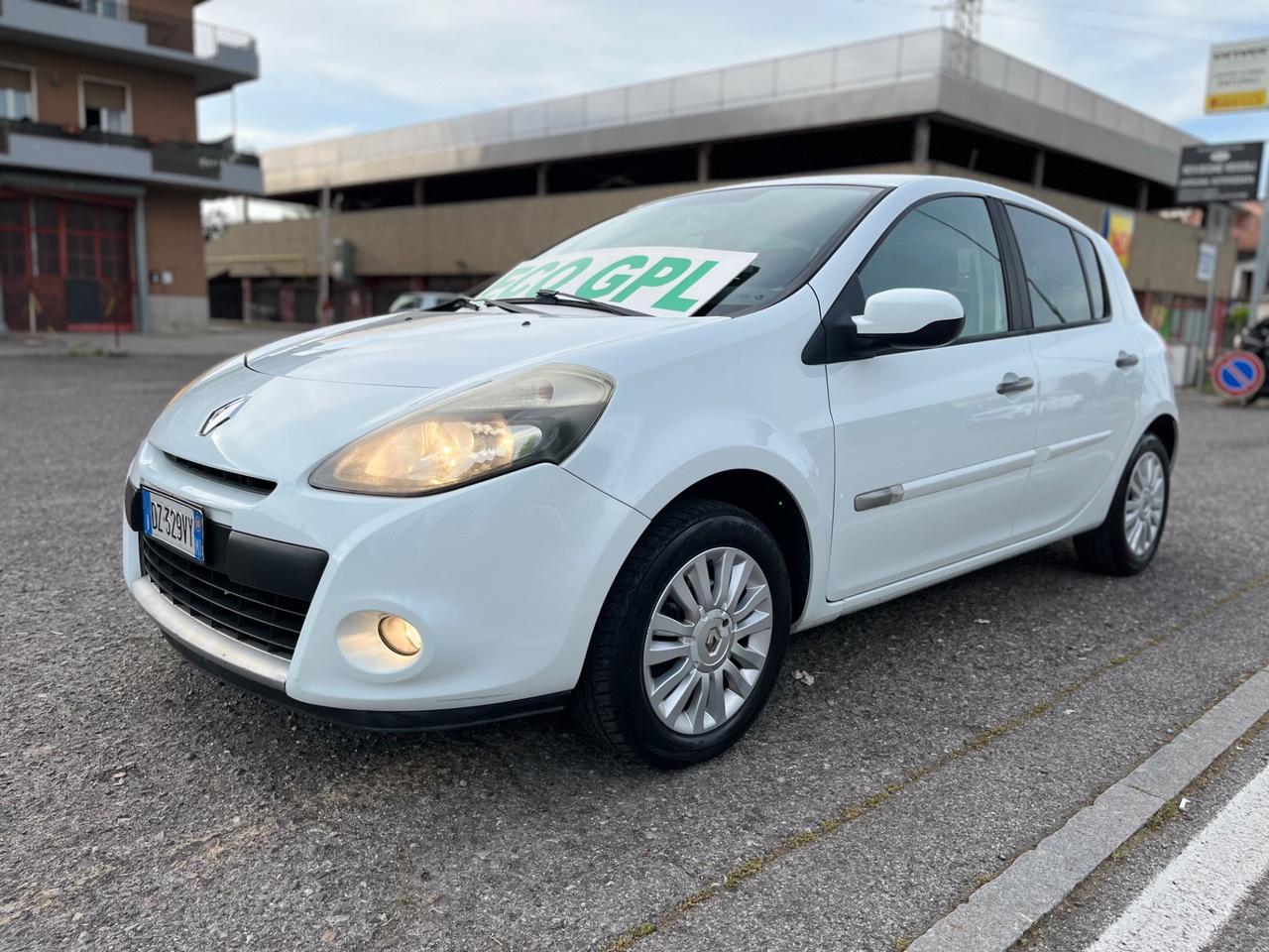 Renault Clio 1.2 16V 5 porte GPL Dynamique