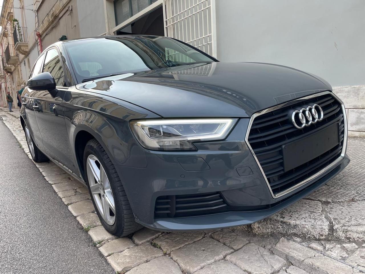 Audi A3 SPB 30 TDI S line edition