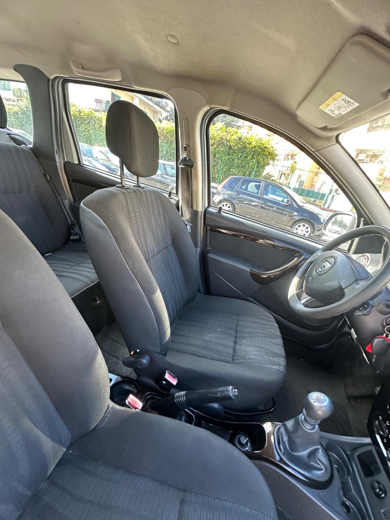 Dacia Duster 1.5 dCi 110CV 4x4 Lauréate