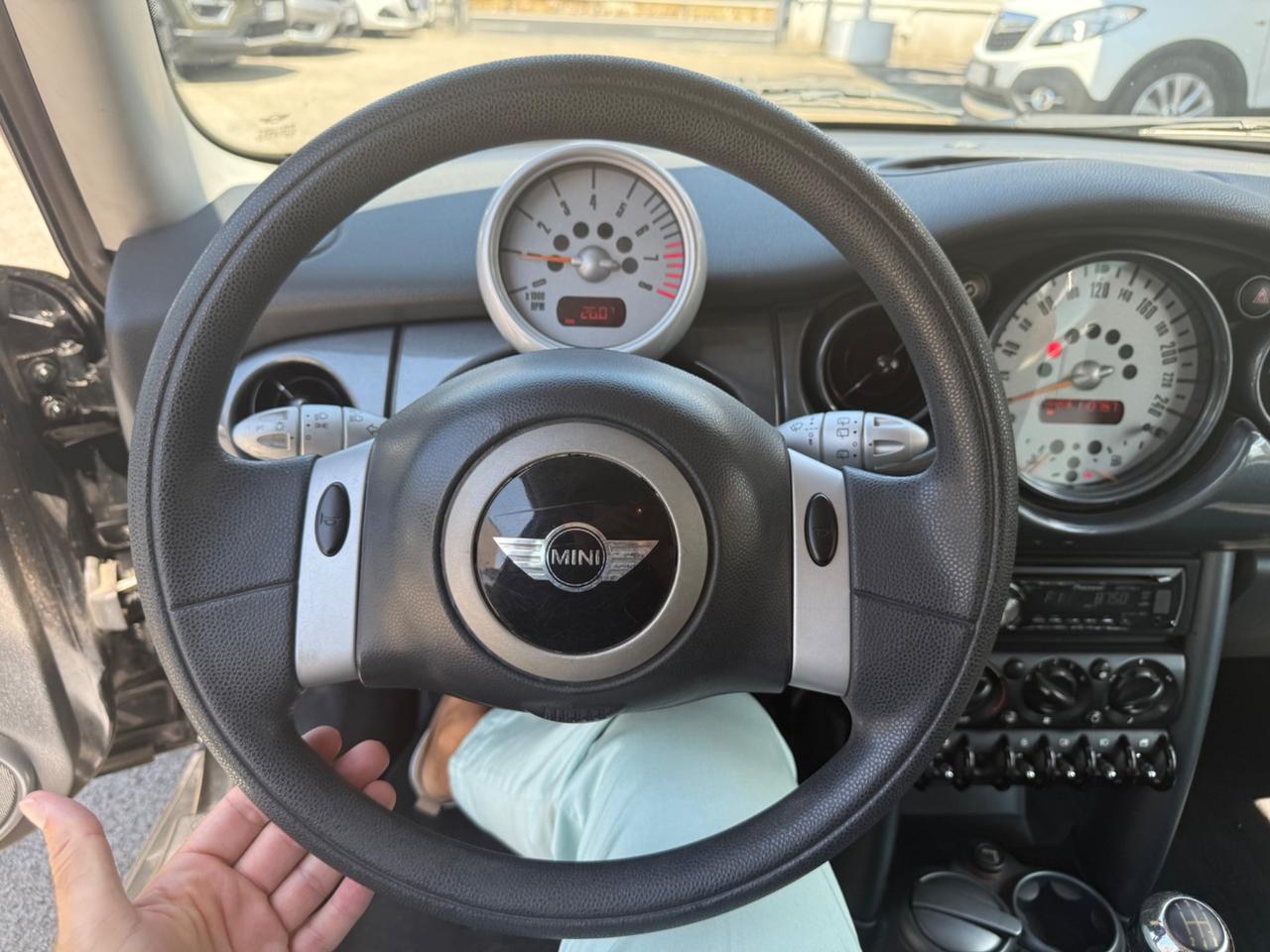 Mini 1.6 16V One soli 110.000km