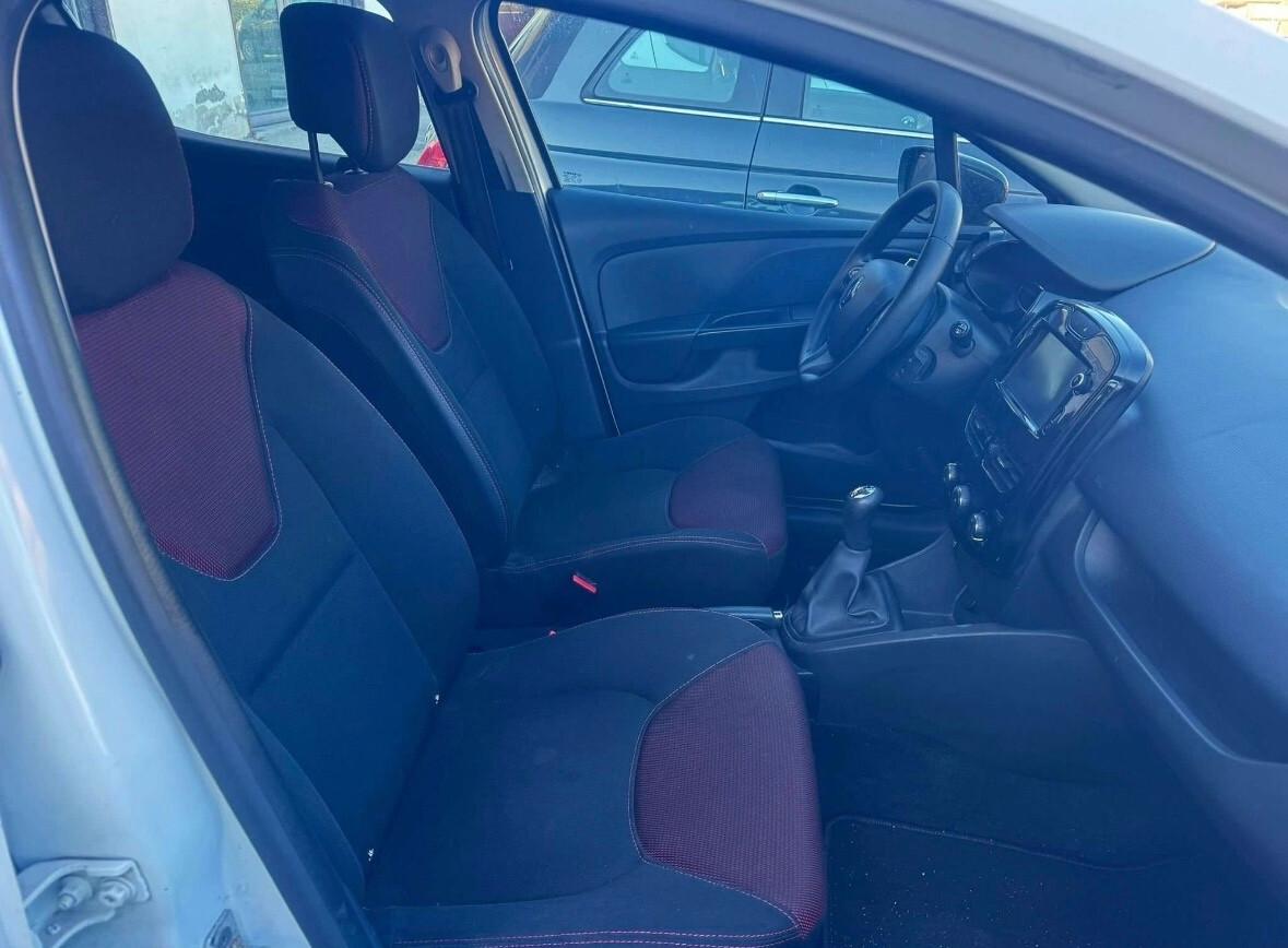 Renault Clio 1.5 dCi 8V 75CV NAVI