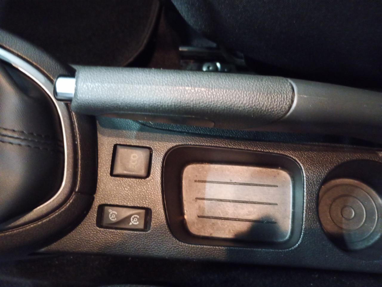 Renault Clio TCe 12V 90CV Start&Stop 5 porte LIMITED - NEOPATENTATI -
