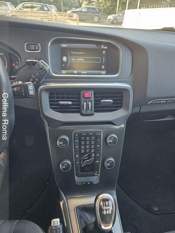 Volvo V40 Cross Country V40 Cross Country D2 1.6 Momentum