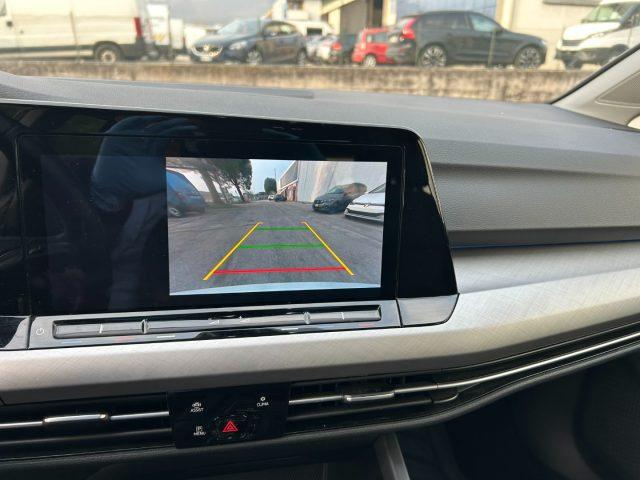 VOLKSWAGEN Golf 1.5 TGI DSG Life