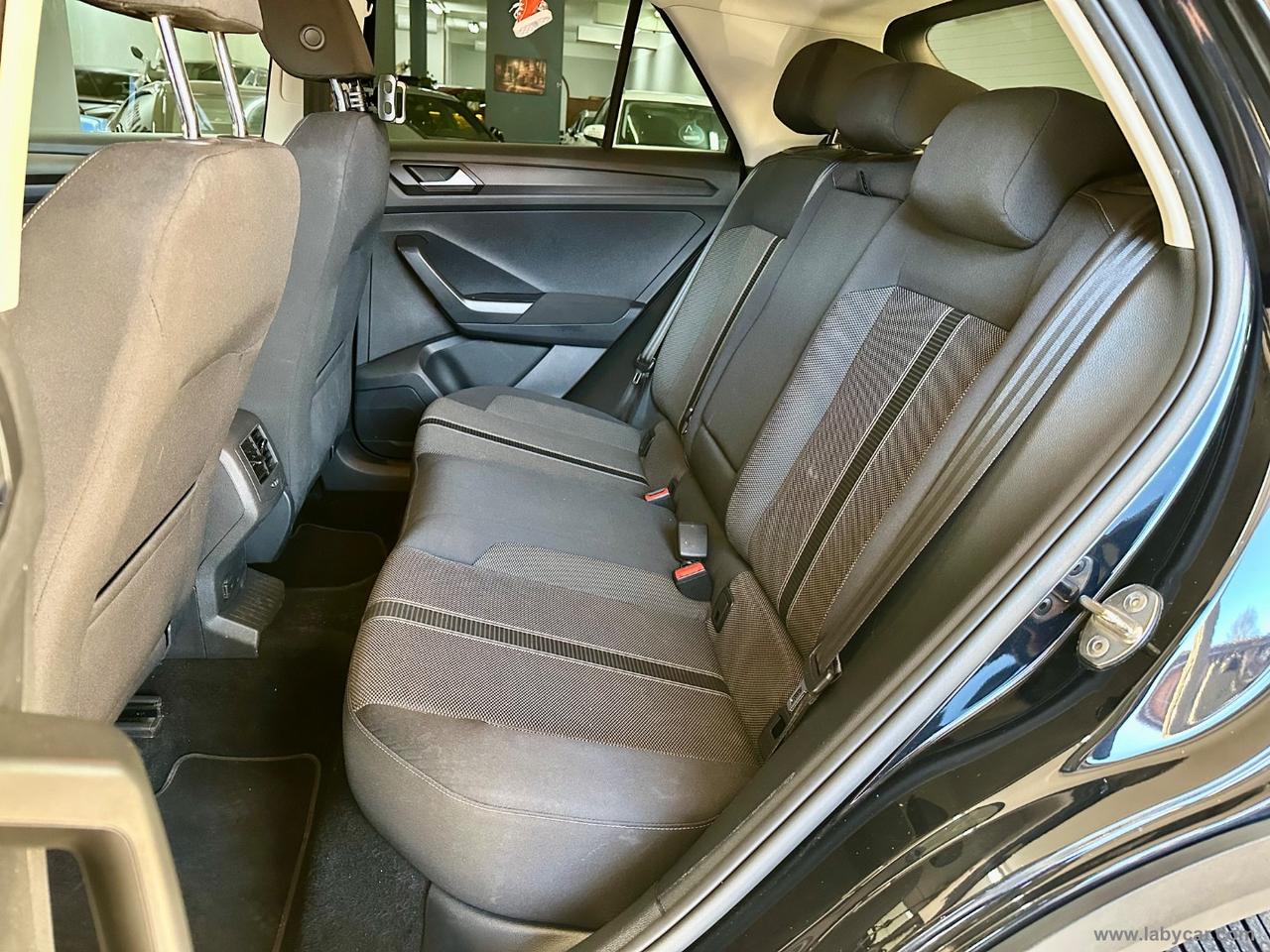 VOLKSWAGEN T-Roc 1.6 TDI SCR Style BlueMotion Tech. UNIPRO