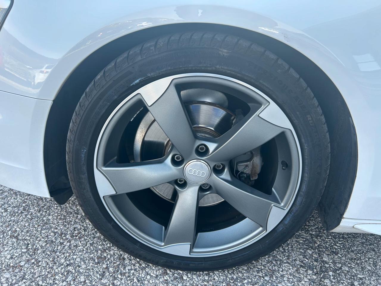 Audi A4 Avant 2.0 TDI 150 CV Business S-LINE