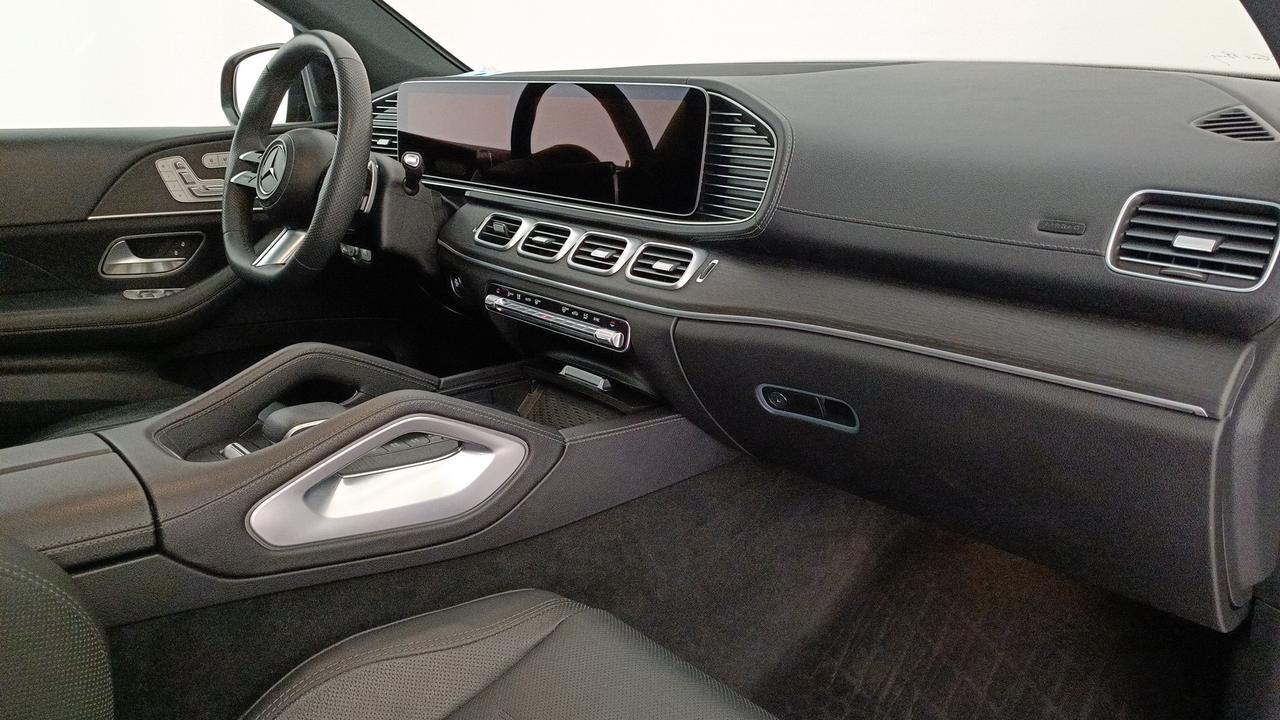 Mercedes-Benz GLE Coupe - C167 2023 - GLE Coupe 300 d AMG Line Premium Plus 4matic auto
