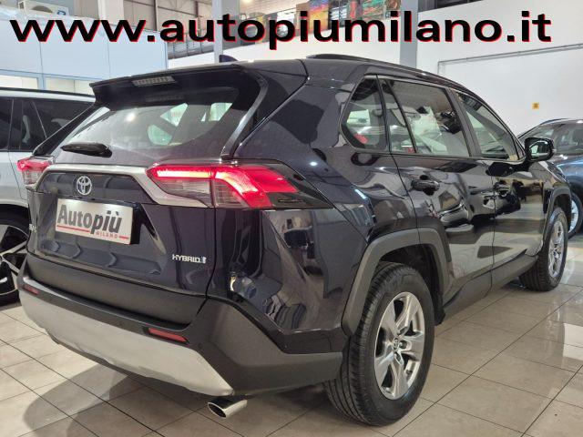 TOYOTA RAV 4 MY23 RAV4 2.5 HV (218CV) E-CVT 2WD Business