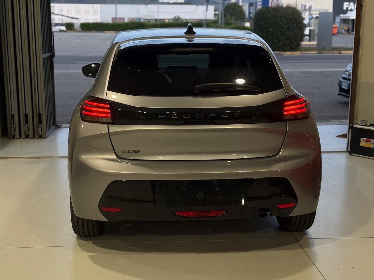 Peugeot 208 PureTech 100 Stop&Start 5 porte Allure