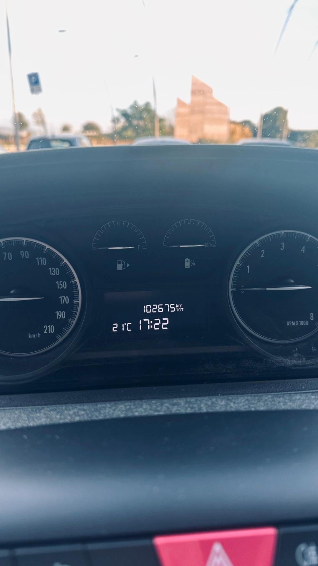 Lancia Ypsilon 1.0 FireFly 5 porte S&S Hybrid Ecochic Silver