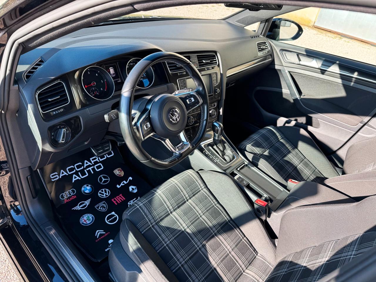 Volkswagen Golf GTD VII 2.0 TDI 184cv DSG | PROMO