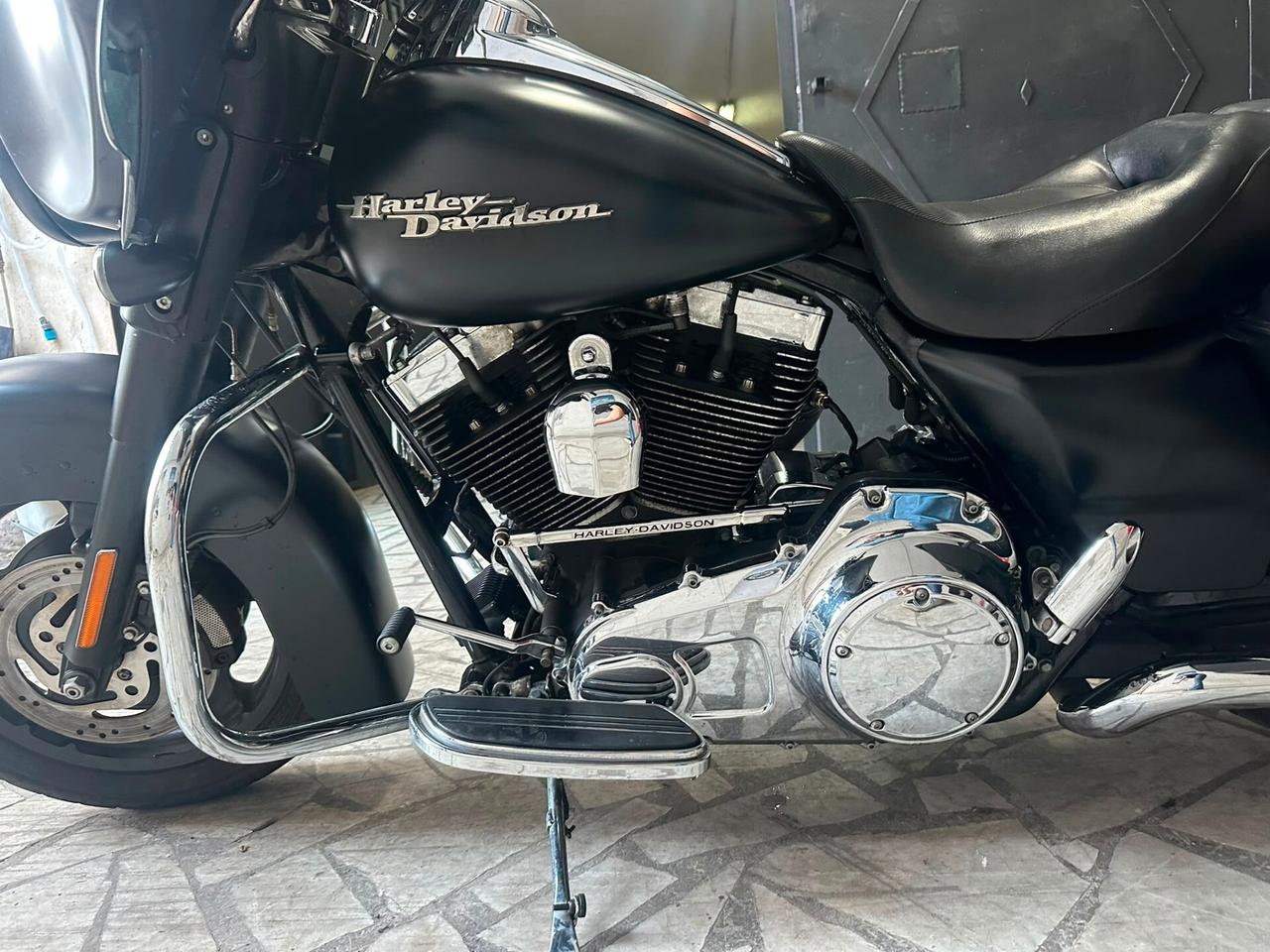 Harley-davidson FLHX Street Glide