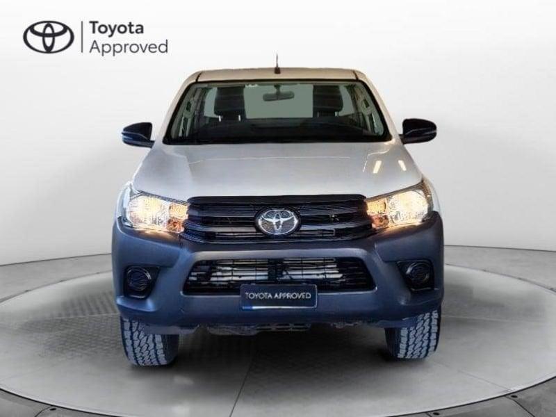 Toyota Hilux 4ª serie 2.4 D-4D 2WD 2 porte Extra Cab