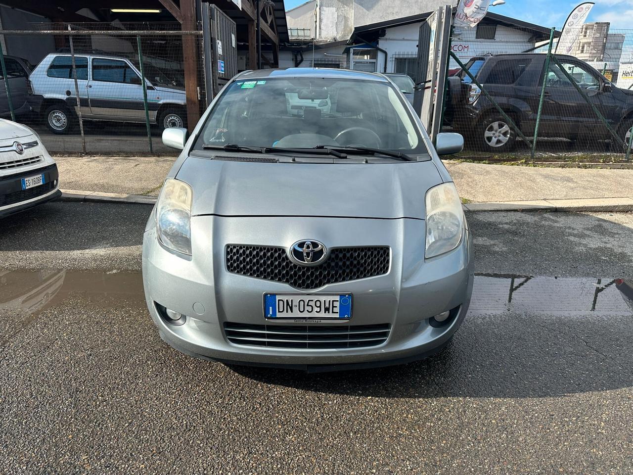 Toyota Yaris 1.3 5 porte Navi