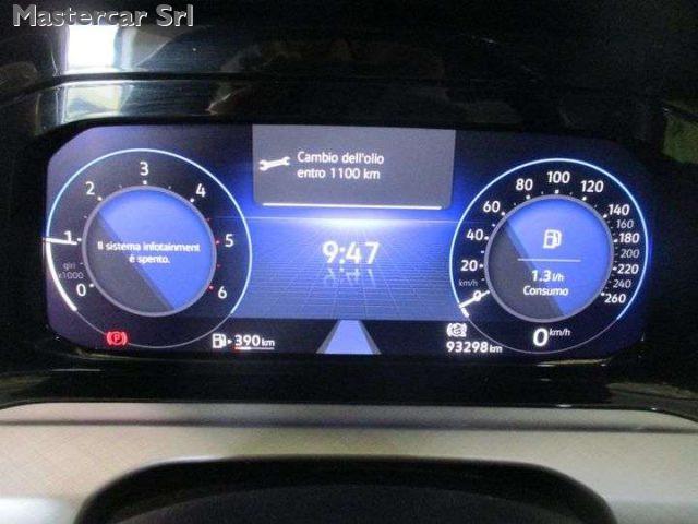 VOLKSWAGEN Golf Golf VIII 2.0 tdi Life 115cv - GD571XP