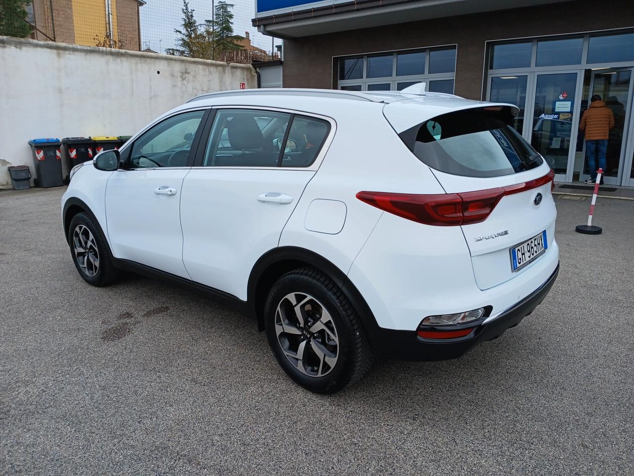 Kia Sportage 1.6 CRDI 136 CV 2021 AUTO