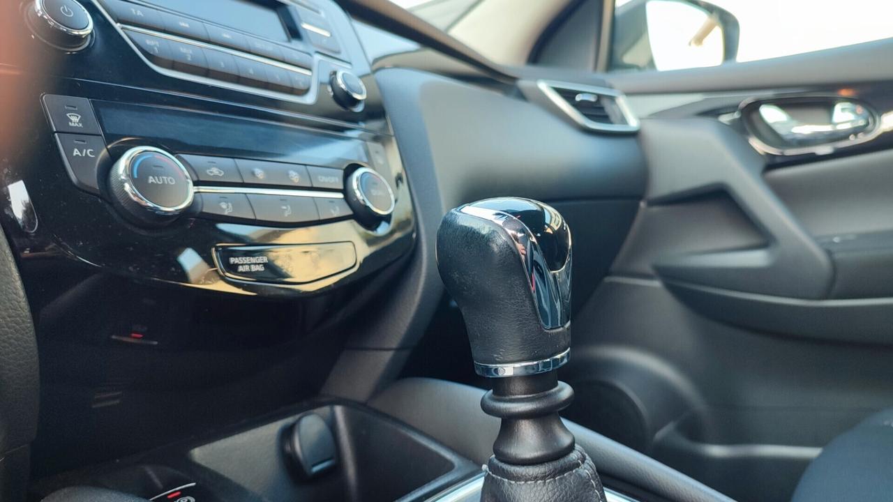 Nissan Qashqai Autocarro 5 posti